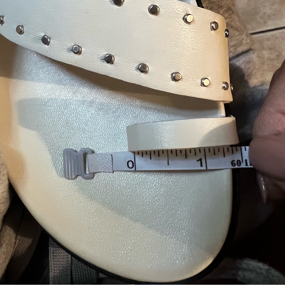 Cream Sandals Open Toe Comfortable - Picture 7 of 8